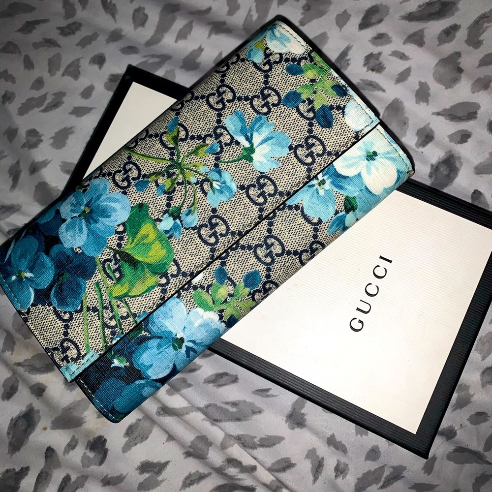 Gucci GG Blue Floral wallet